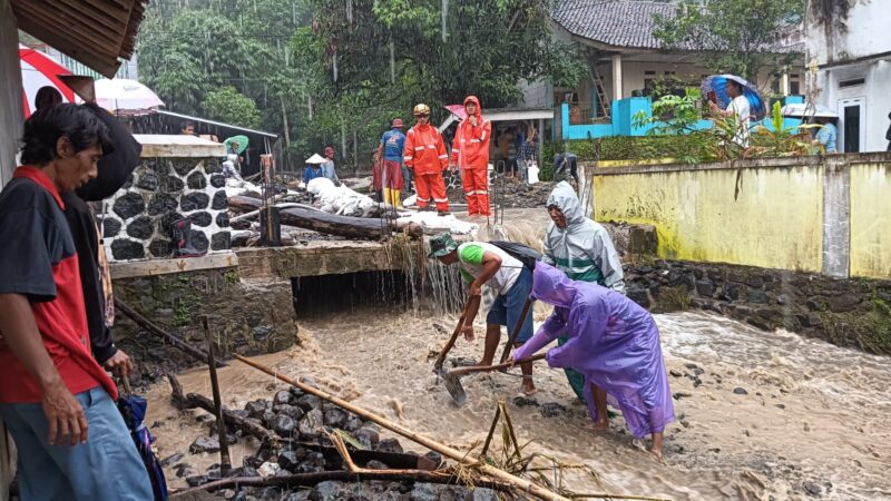 Lokasi Bencana Luapan Air Sungai (Foto: Pemdes Mekarasih)